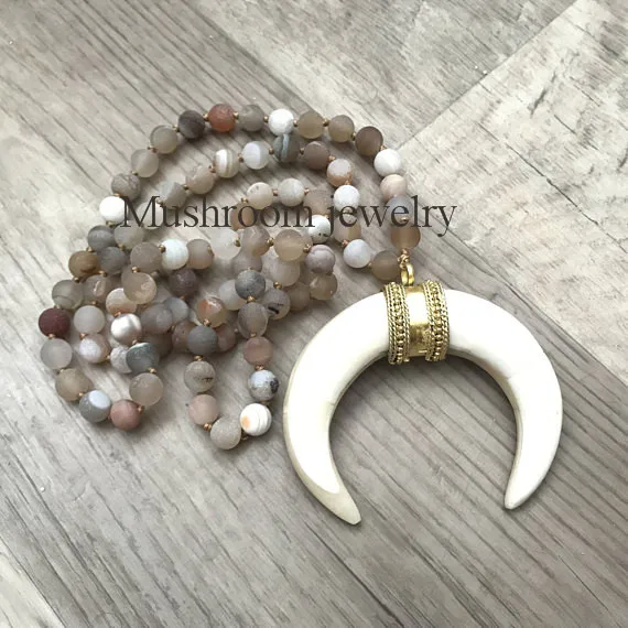 Druzy нанизанные Агаты Бохо мениск ожерелье, шикарный камень бисером Рог Ожерелье