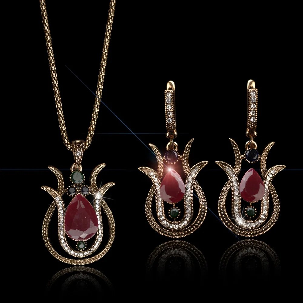 

Special Design Turkish Lily Flower Jewelry Sets Green Water Drop Acrylic Pendants Vintage Necklace Princess Hooks Gold Earrings