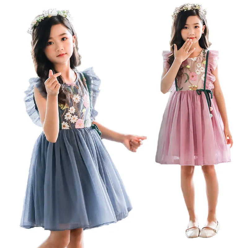 

Fashion Girls Lace Dress 2019 Summer Teenager Girl Embroidered Dresses For Kids Clothes Elegant Children Cute Short Sleeve Dress
