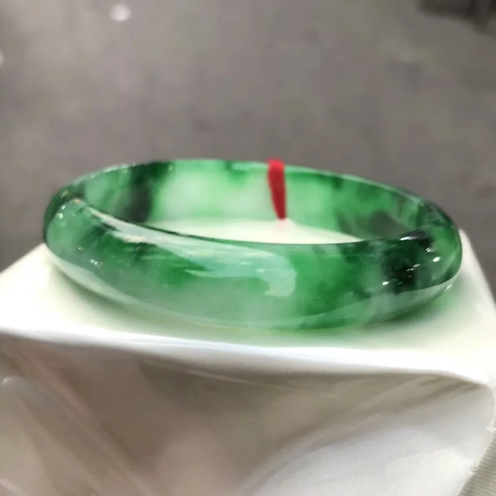 Only One ! 58.5MM Certified (Grade A)100% Natural Green Jadeite JADE