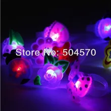 50 шт./лот День Рождения Вечеринка светодиодный светящийся палец кольца сувениры, мультфильм люминесцентное кольцо свет для детей игрушки/события/вечерние блага