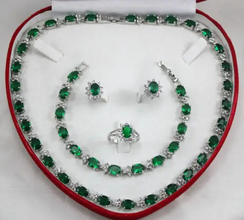 

Free shipping 657 3 Choices Charming Crystal Ring Necklace Earrings Bracelet Jewelry Set
