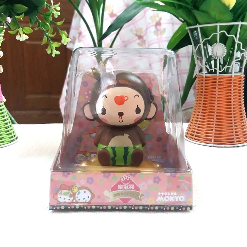 Retail Package Free Shipping Nodding Under Full Light No Battery Novelty Decoration Toy Solar Powered Crown