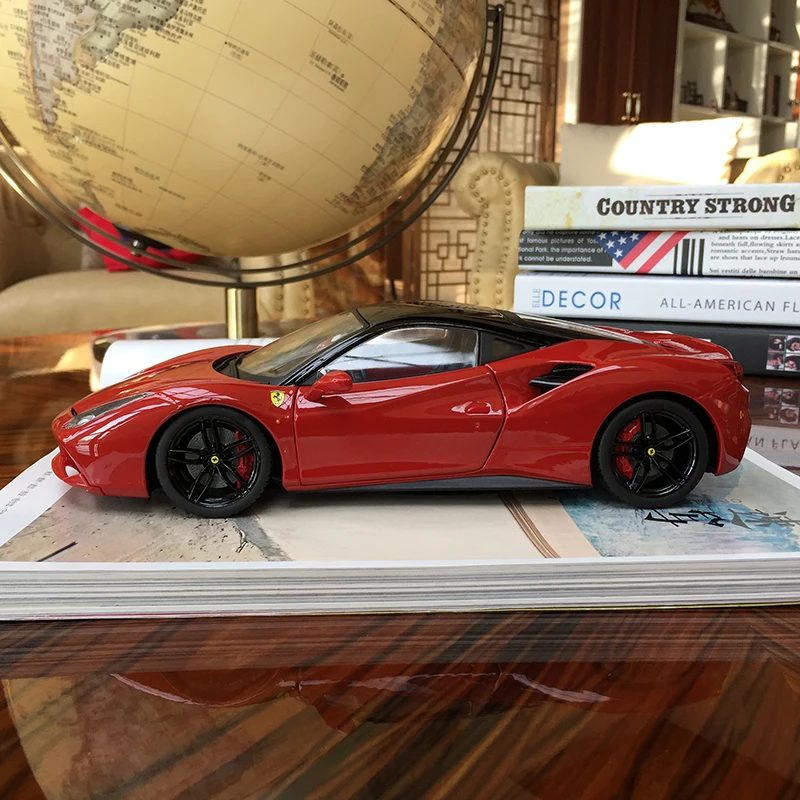 Литой металл Fine Edition 1/18 Supercar 488GTB Настольный дисплей коллекция моделей игрушек для детей