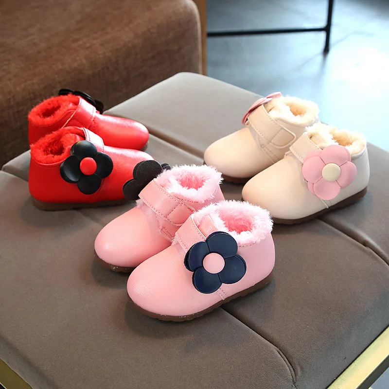 

2018 0 To 3 Years Old Baby Girls Cotton Shoes Winter Plush Flowers Princess Shoes Keep Warm Newborn Sports Shoes Top Quality