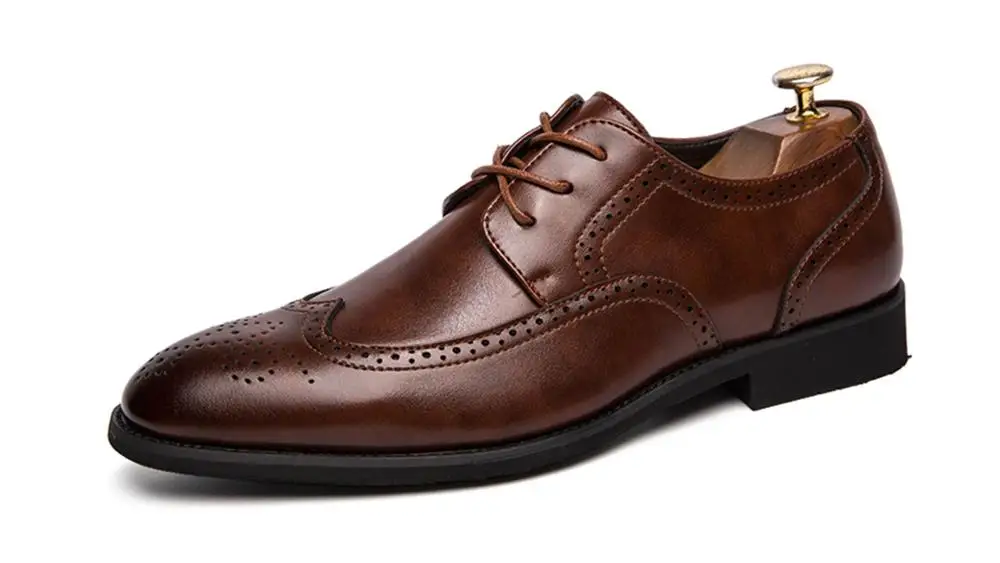 Мужская обувь с перфорацией типа «броги» Классическая Кожаная официальная обувь размера плюс 38-48, черные/коричневые мужские деловые модельные туфли мужские оксфорды на плоской подошве высокого качества - Цвет: Brown