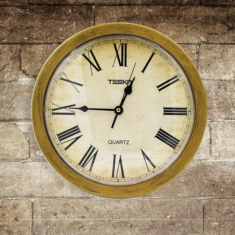 Golden-Clock-Hidden-Safes-Wall-Cash-Jewelry-Watchs-Storage-Box-Safe-Clock-Strore-Your-Valuables-Away (2)