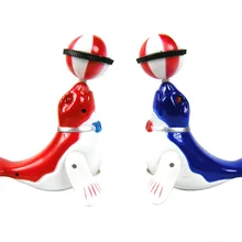 [Забавный] 2 шт./лот на батарейках ходьба движение поворот танцы dasea Лев игрушка фигура Bbay Электронные Животные мигающий Дельфин подарок