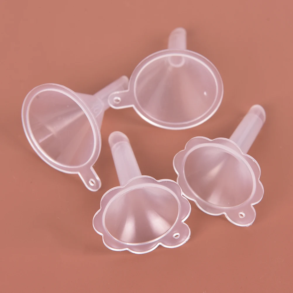

2Pcs New Small Plastic For Perfume Diffuser Bottle Mini Liquid Oil Funnels Lab Mini Oil Funnels Kitchen Specialty Tools(Random)