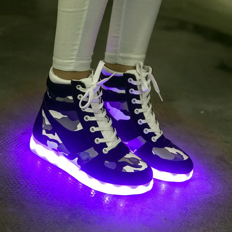Специальный Камуфляжный светодиодный цветной обуви Пара люминесцентных кроссовок светящиеся зарядные устройства USB для детей ЕС 35-45