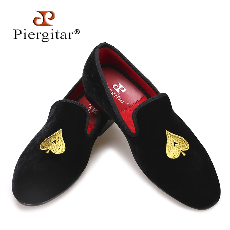 Piergitar new designs Handmade men velvets shoes with gold poker heart