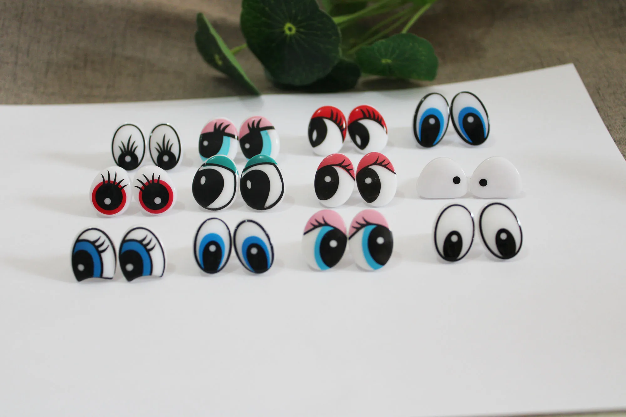 24pcs/lot mix styles cartoon plastic safety toy eyes& washer for diy plush doll-12 styles option