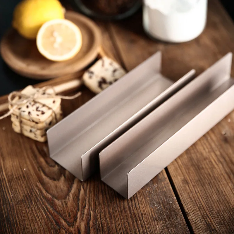 U-shaped carbon steel non-stick cranberry cookie mold cake pan biscuit bread mold baking tools02