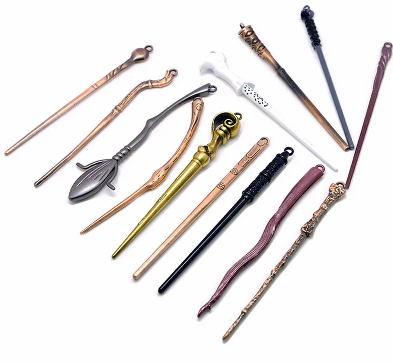 13PCS/Set Harry Potter Magic Wand Set Creative Magic Tricks Kids Cosplay Toys Keychain Pendant Gift Box Packing 