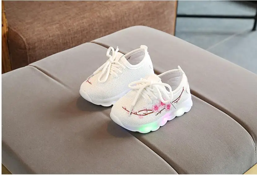 QQ20180818083255