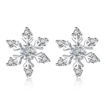 Simple 925 Sterling Silver Zircon Snowflake Stud Earrings For Women Christmas Gift S-E582