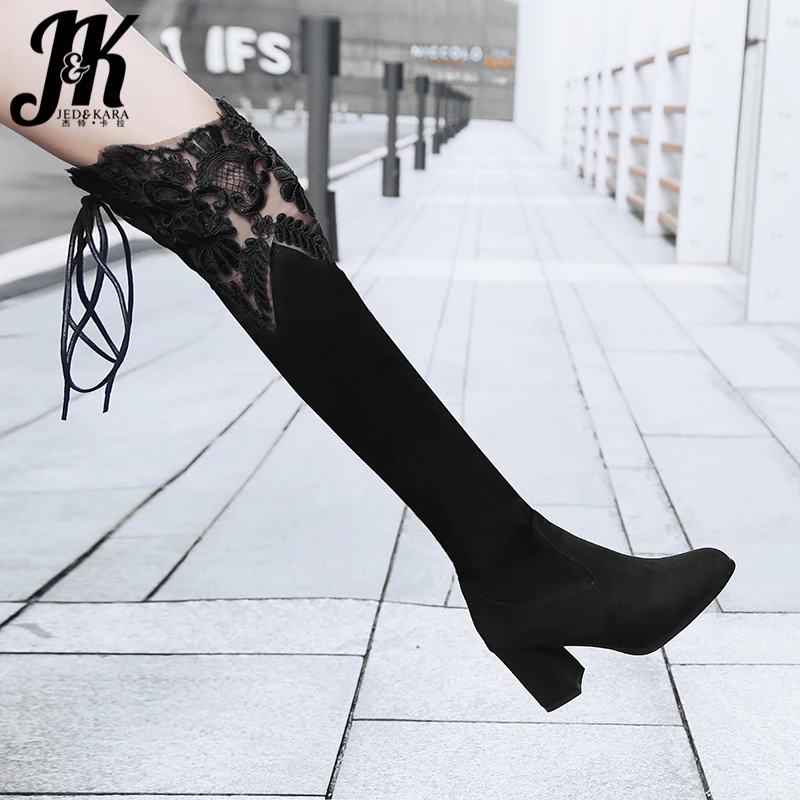 Kopen JK Flock Vrouwen Over De Knie Laarzen Ronde Neus Schoeisel Hoge Hakken Stretch Vrouwelijke Boot Kant Schoenen Vrouw 2018 Winter plus Size 47