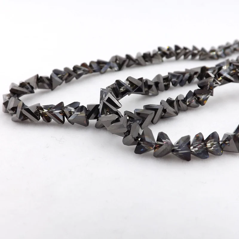 New 6mm 100pcs Glass crystal Triangle beads Loose Special beads