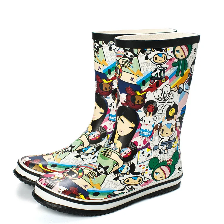 

2018 new fashion ladies rain boots cartoon rubber rain boots waterproof non-slip shoes ladies shoes