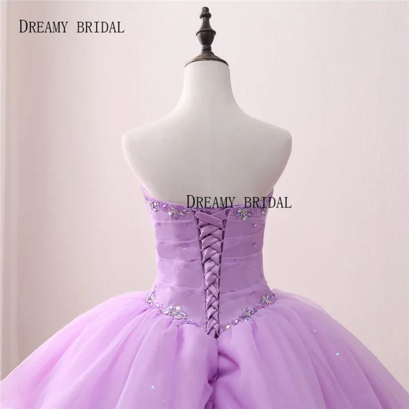 Dreamy Bridal Coral Quinceanera Dress Ball Gown Sweetheart Vestidos de 15 Anos Crystals Beaded Debutante Longo Tiered Organza