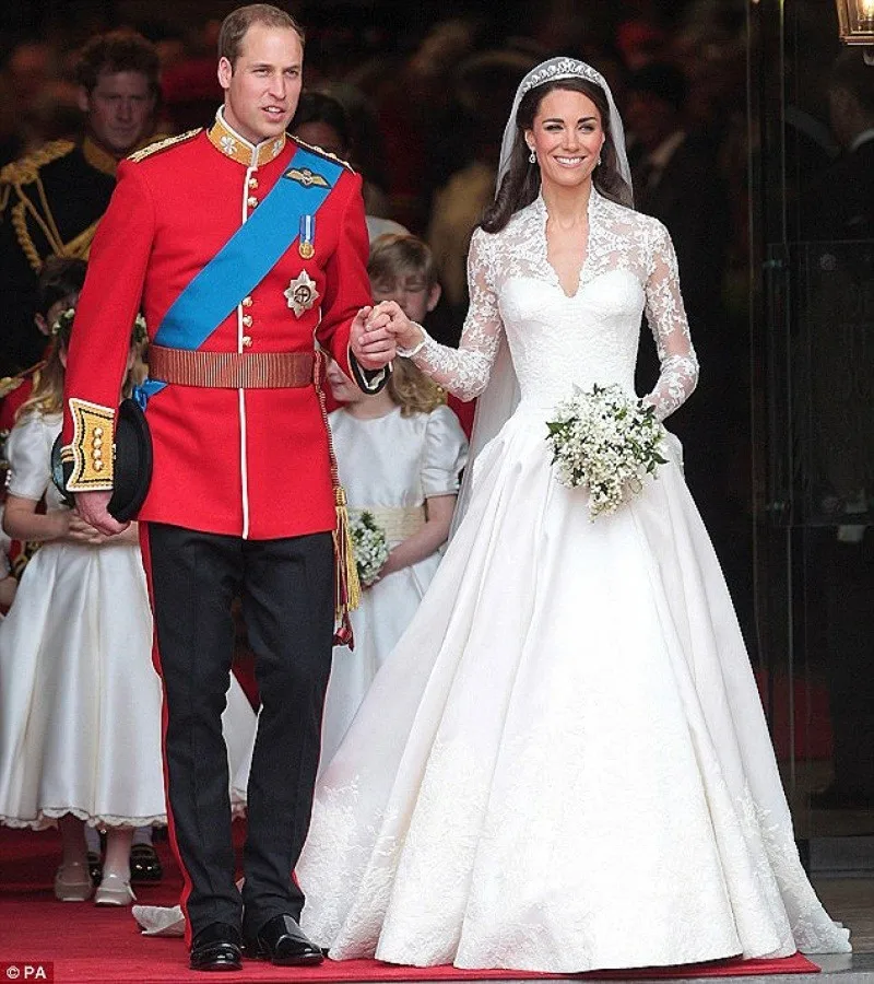 Aliexpress.com : Buy Real Sample Celebrity Wedding Dresses Kate Middleton Princess Modest