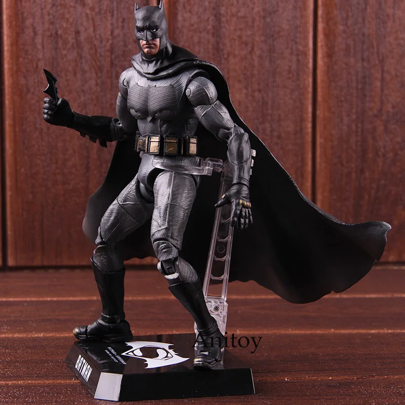 

Batman V Superman: Dawn of Justice Batman Action Figure DAH-001 1/9th Scale Beast Kingdom PVC Collectibles Model Toys