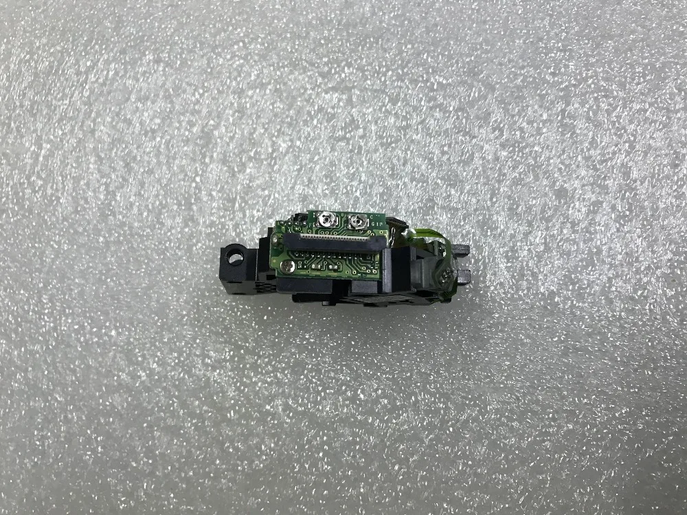 1200W.