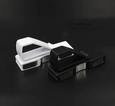 

Car Vehicles Sun Visor Glasses Clip for lexus IS200 IS250 IS300 IS400 RX270 RX300 RX330 RX350 RX450H RX IS LS LX RC ES GS SC