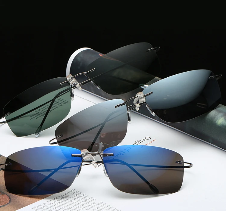 7701634824_1984208721