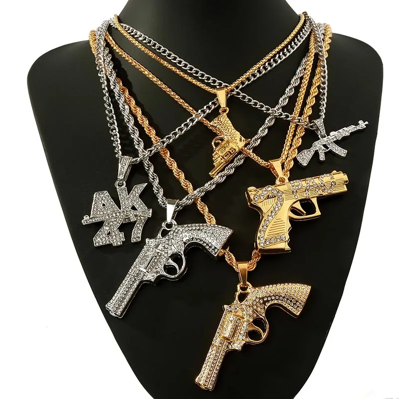 

Punk Style Hip Hop Jewelry Fashion Iced Out Gold Long Chain Necklace Fashion Bling Rhinestone Revolver AK47 Gun Pendant Necklace