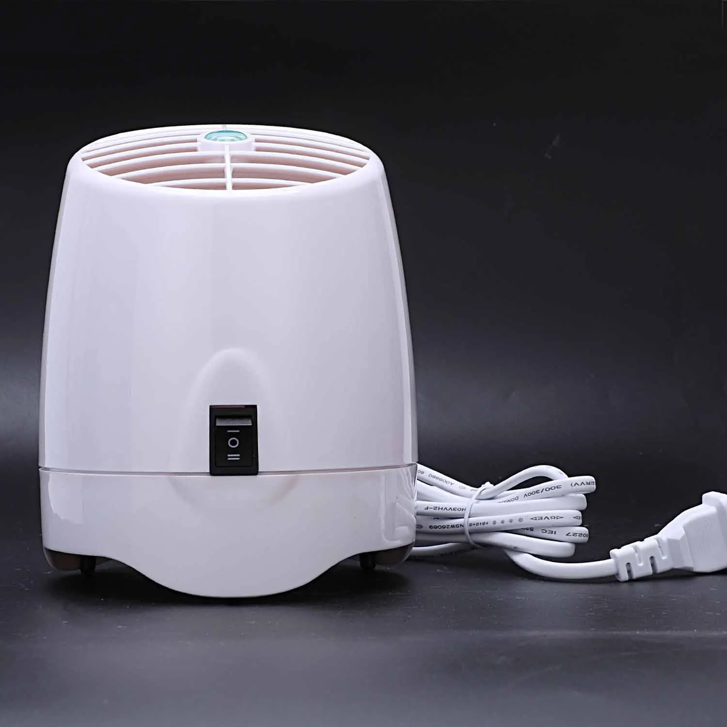 Очиститель воздуха для дома и офиса с ароматическим диффузором, генератором озона и ионизатором, GL-2100 CE ROHS EU Plug
