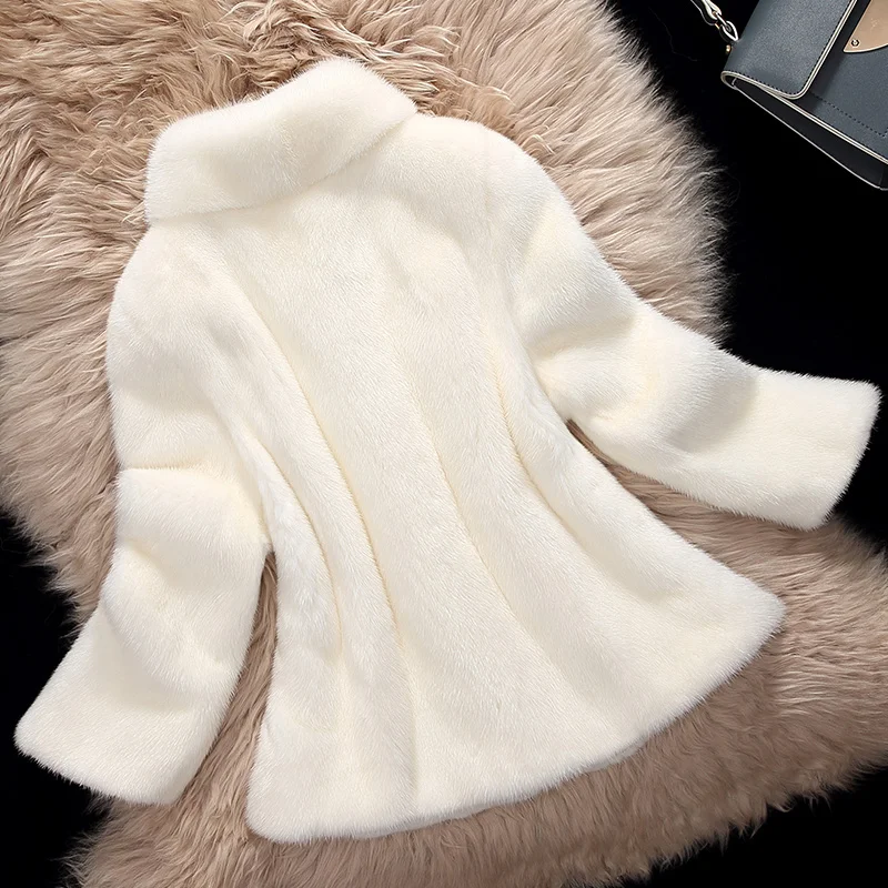 Courte 2018 Manteau Col Véritable Naturel Manteaux Veste Fourrure Importé Entier Vison Montant D'hiver White Mode Nouveau De Survêtement PXTOZiku