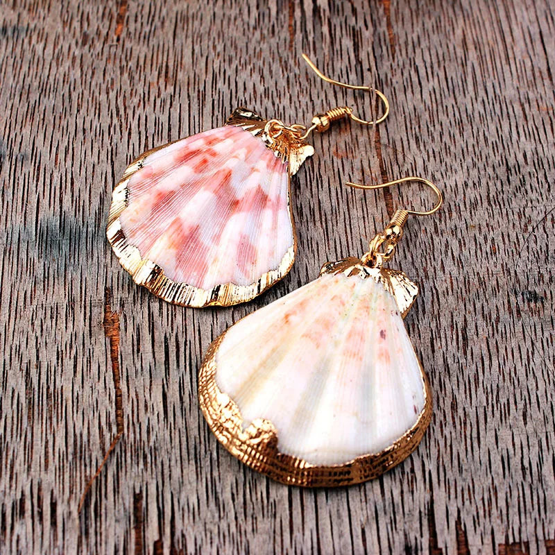 

Fashion Ocean Gold Color Big Cowrie Shell Earring for Women Exaggerated Statement Natural Natural Conch Drop Earring