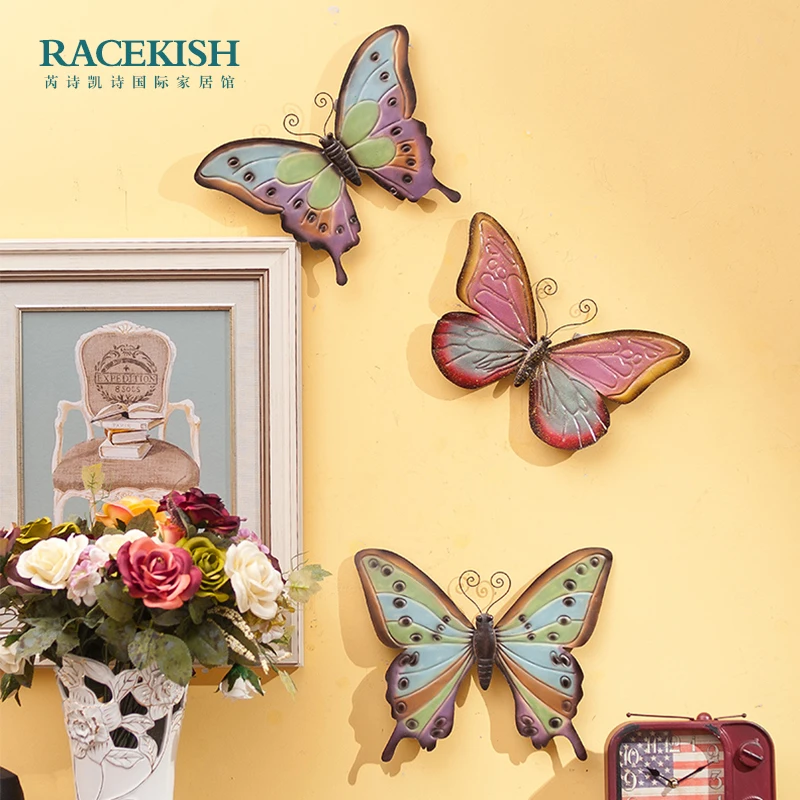 

American retro finishing iron colored drawing glitter butterfly hook muons wall