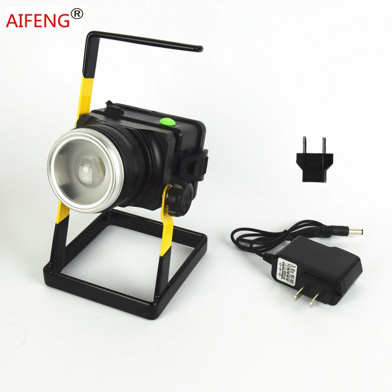 AIFENG 30w 2400lm led flood light led spot light portable spotlights powerful waterproof rechargeable outdoor charger 18650