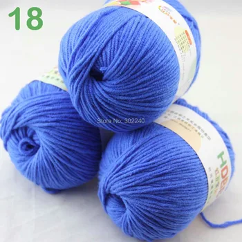 

Sale Lot of 3 balls x 50g 60% Cotton Milk protein Velvet Hand knitting Blue 7418