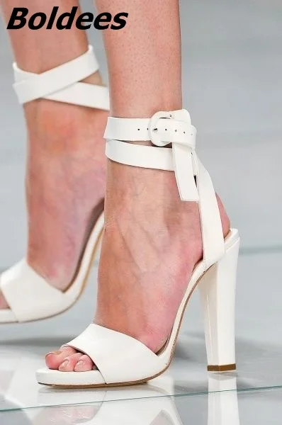 Fashion White Buckle Style Block Heeled Sandals Women Fancy White PU Leather Open Toe Ankle Wrasp Chunky Heeled Shoes Fashion White Buckle Style Block Heeled Sandals Women Fancy White PU Leather Open Toe Ankle Wrasp Chunky Heeled Shoes