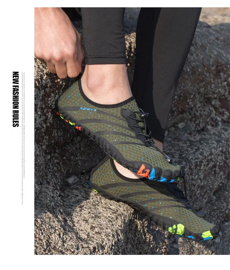Verão dos Homens Sapatos de Água para Mulheres Sapatos de Praia Natação do Aqua Sapatos de Mergulho Sandálias de Pesca Novo Respirável Upstream Tênis Descalços 20 Sapatos de natação