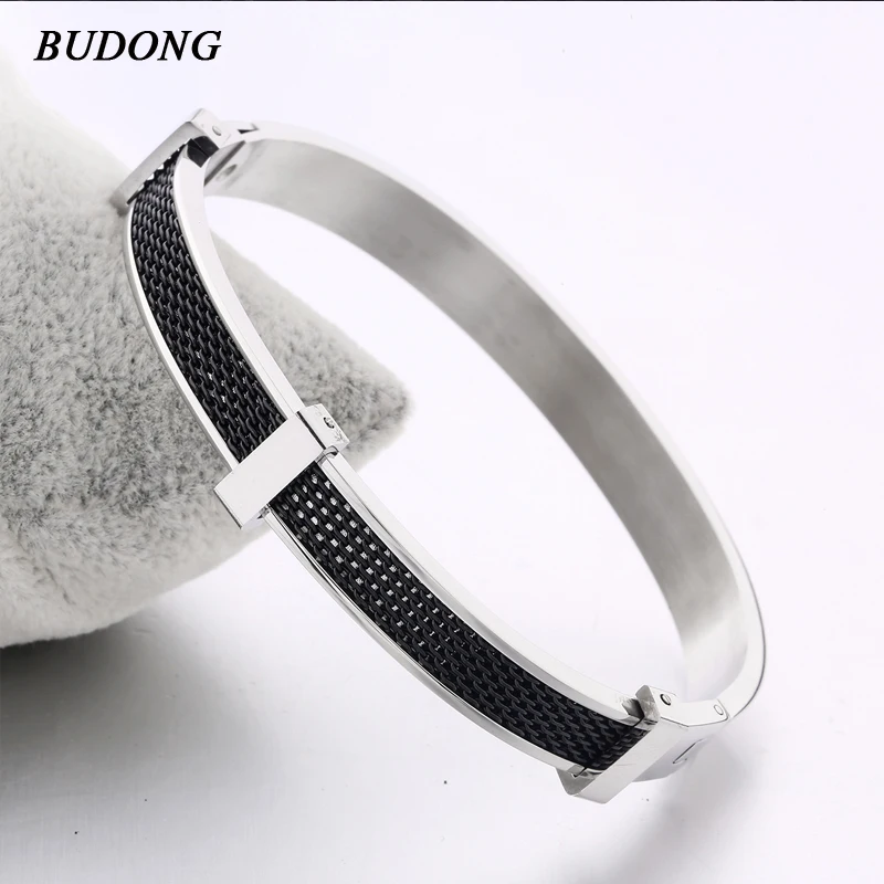 

BUDONG Luxury Black Net Embed Silver Color Stainless Steel Wide Wristband Hand cuff for Men Charm Bangle Pulsera Jewelry XBZ011