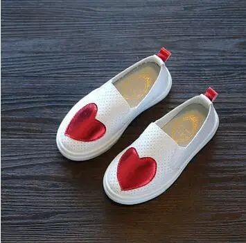 Новые детские для маленьких девочек Дети Slip-On кроссовки обувь для девочек белый цветочный школьная обувь полые Повседневное кроссовки 24 - Цвет: red