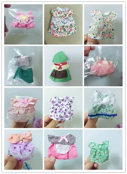 

wholesale forest animal family random cute skirt pants T-shirt accessories toys for girl christmas gift