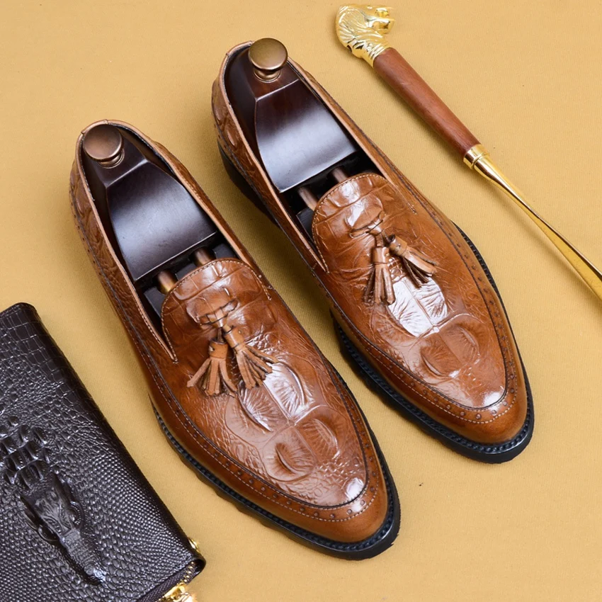 

Alligator Pattern Genuine Leather Men's Formal Dress Shoes Classic Pointed Toe Slip on Comfortable Casual Tassels Loafers AS242