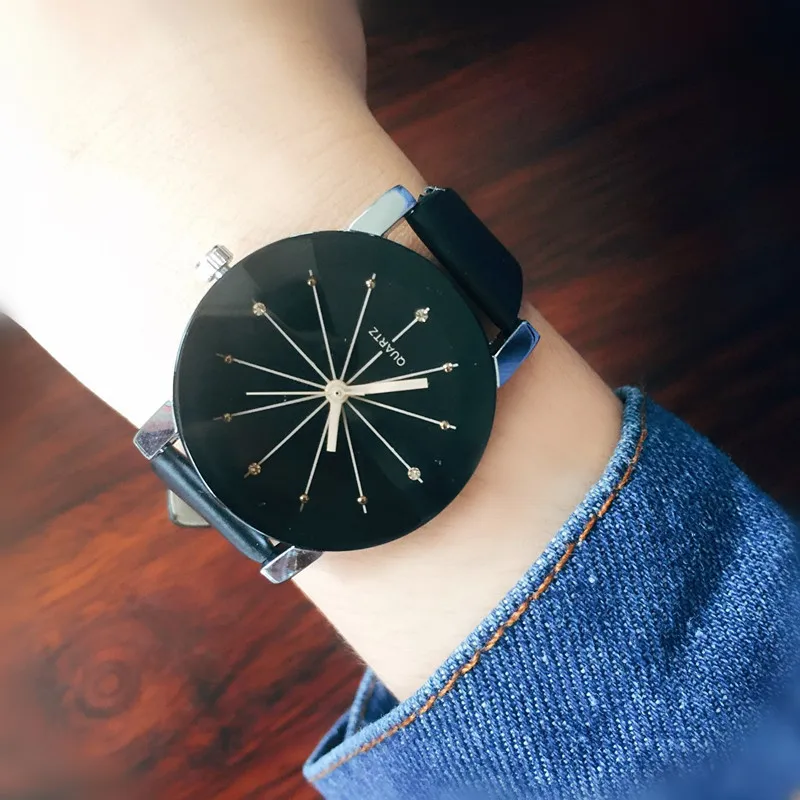 

Fashionable Foreign Trade Lovers Convex Meridian Belt Watch Leisure Male and Female Child Table Electronic Watch Wholesale