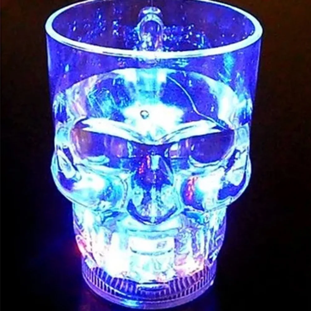 

PREUP LED Colorful Glowing Skull Head Cup Flash Water Induction Light Cup Beer Cup Cool Drink Wine Glasses Drop shipping