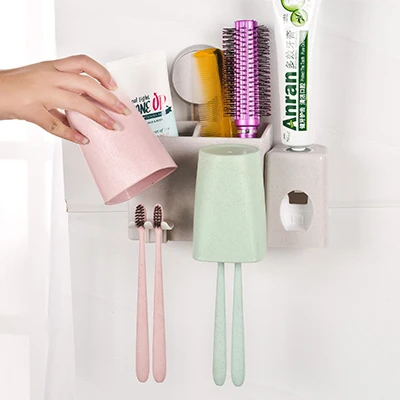 

Wall suction cup couples wash storage suit with toothpaste squeezing device 21.2*11.8*6cm free shipping