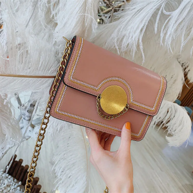 

2019 fashion new Metal lock Solid color PU leather Women's Designer Handbag High capacity shoulder bags for travel crossbody