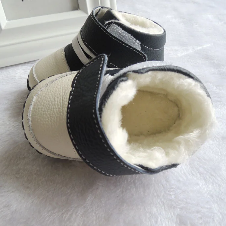 OMN/обувь из натуральной кожи для маленьких мальчиков; обувь для малышей; теплая зимняя обувь для младенцев; нескользящая обувь для малышей; зимние ботинки для малышей