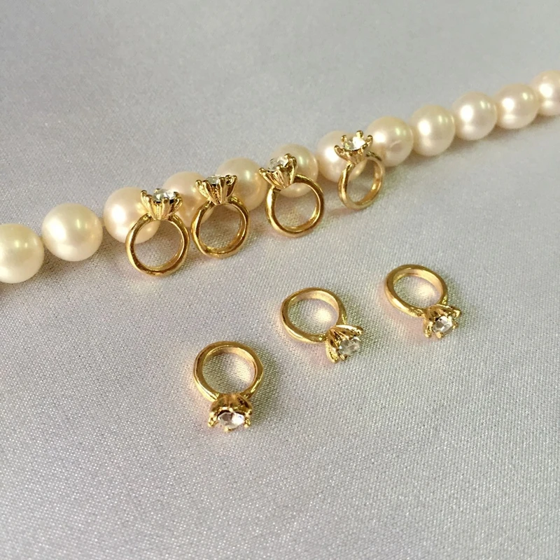 

70Pcs 7*10MM Round Glass Rhinestones Gold Color Alloy Pendants Jewelry Charms
