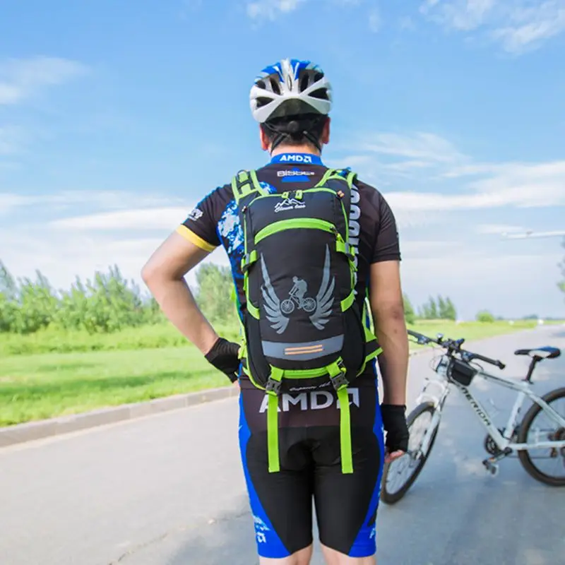 

2019 18L Travel Backpack Lightweight Unisex Sports Daypack for Hunting Climbing Running Hiking