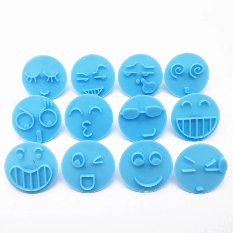 13pcs-cookie-cutters-set-emoji-fondant-biscuits-mold-plastic-smiling-face